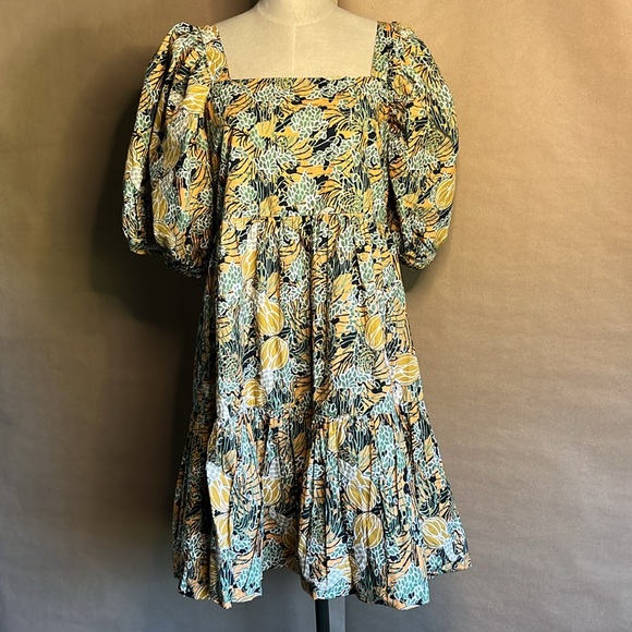 Oliphant Bubble Hem Dress in Apricot EUC size M - Picture 3 of 12